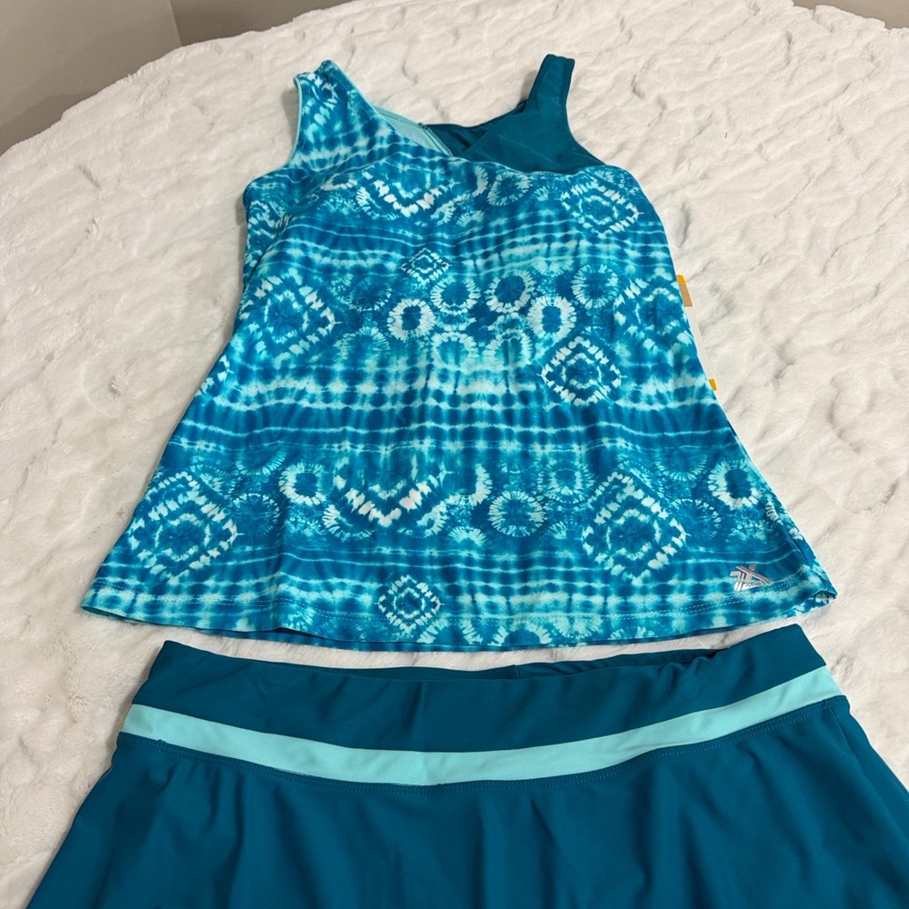 ZeroXposur Women’s Tankini Swim Set Size M.